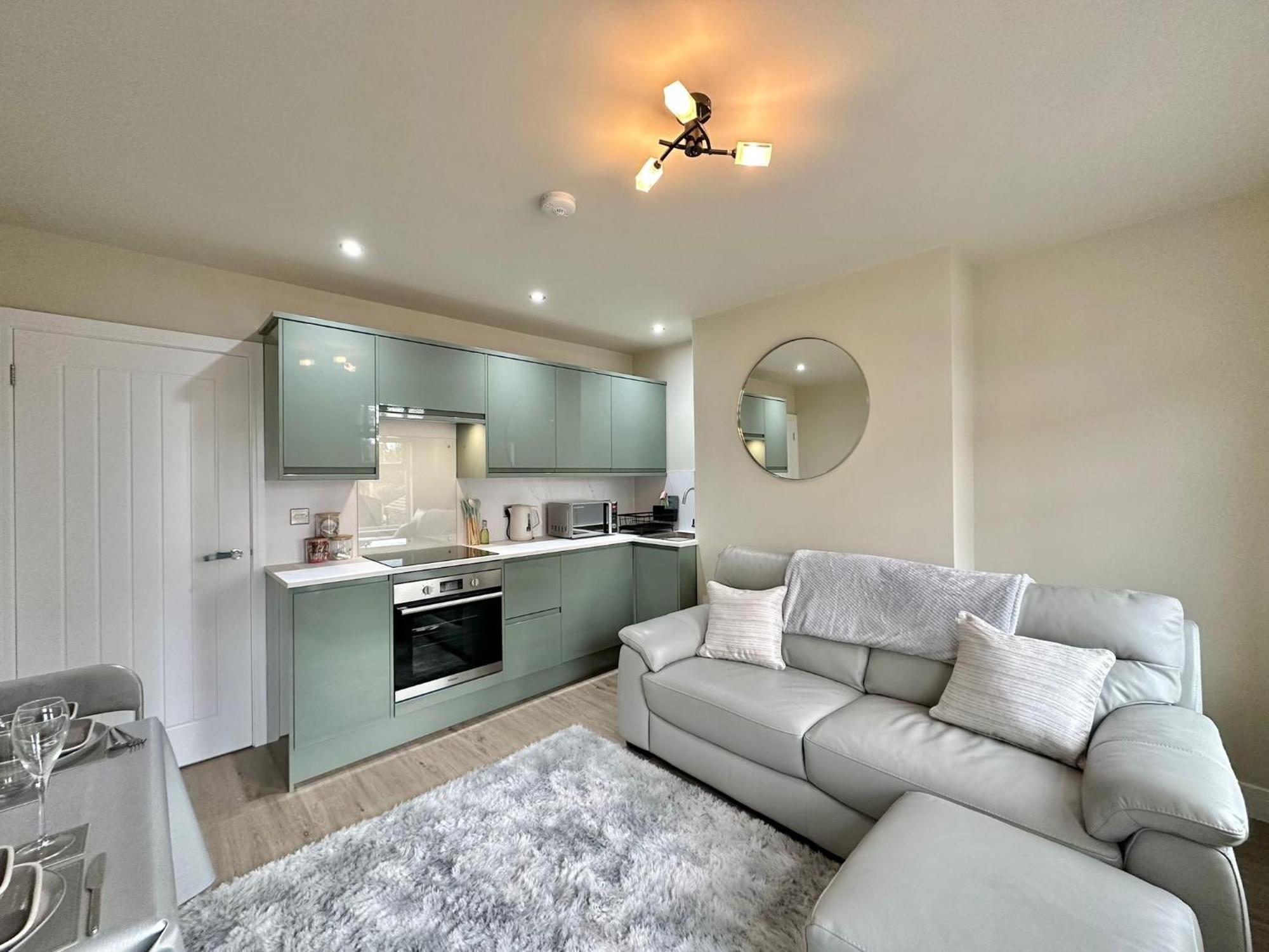 Apartment Contemporary Centre With Garden Hereford