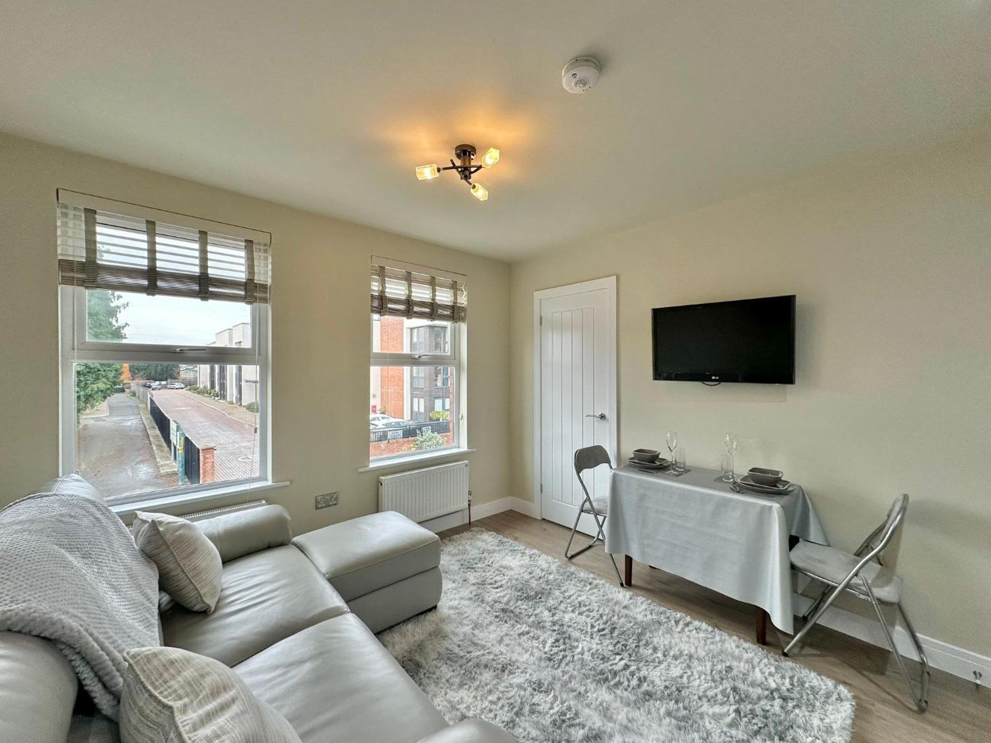 Contemporary Centre With Garden Apartment Hereford